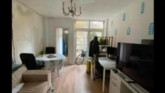 Rooms in Amsterdam Centrum - photo 1