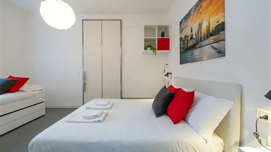 Apartments in Milano Zona 6 - Barona, Lorenteggio - photo 2
