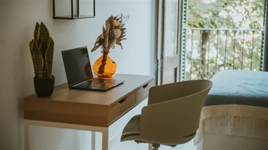 Rooms in Barcelona Eixample - photo 6