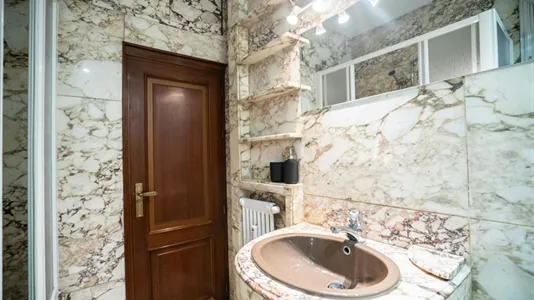 Rooms in Madrid Chamartín - photo 4