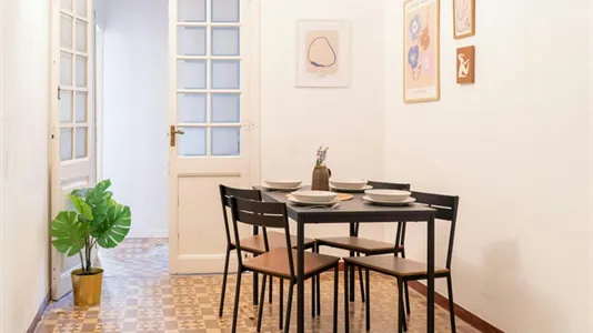 Rooms in Barcelona Eixample - photo 7