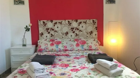 Rooms in Barcelona Ciutat Vella - photo 1