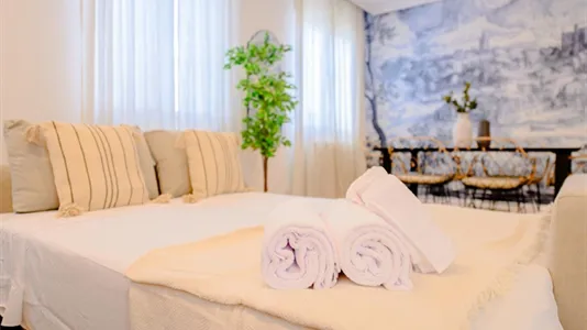 Apartments in Madrid Retiro - photo 3