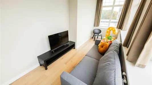 Apartments in Rotterdam Centrum - photo 5