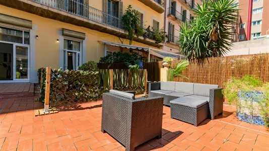 Rooms in Barcelona Eixample - photo 7