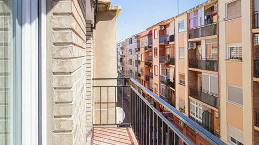 Rooms in Zaragoza - photo 7