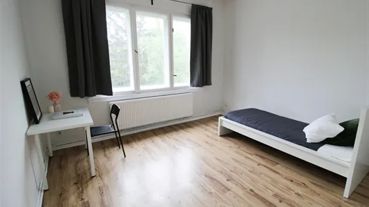 Rooms in Berlin Neukölln - photo 3