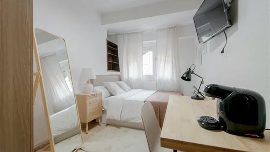 Rooms in Madrid Chamartín - photo 1