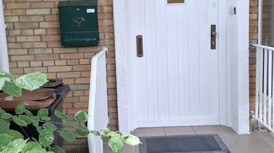 Houses in Segeberg - photo 9