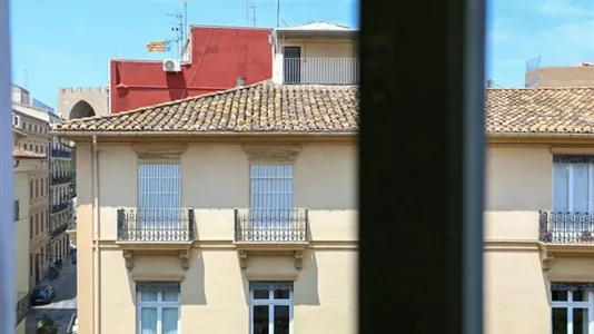 Rooms in Valencia Ciutat Vella - photo 7