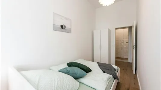 Rooms in Berlin Tempelhof-Schöneberg - photo 3