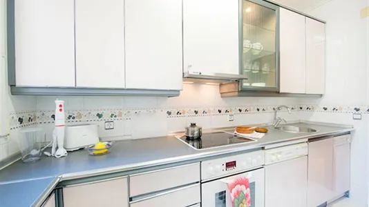 Rooms in Bilbao - photo 8