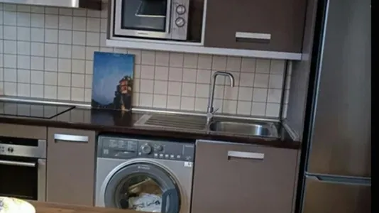 Rooms in Madrid Centro - photo 4