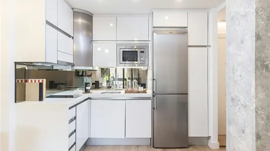 Apartments in Madrid Chamberí - photo 8