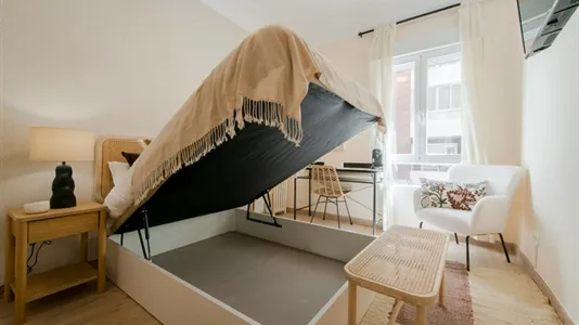 Rooms in Madrid Chamberí - photo 5