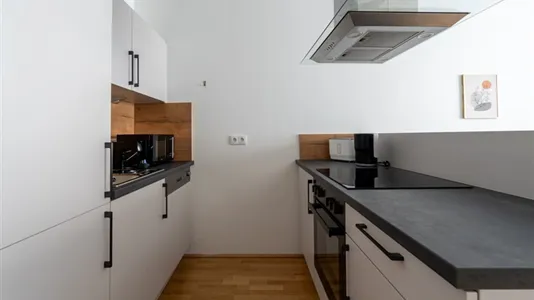 Apartments in Vienna Favoriten - photo 4