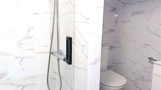 Rooms in Valencia L'Eixample - photo 10