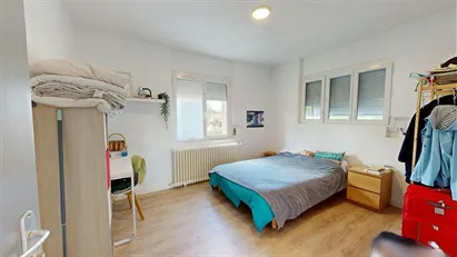 Room for rent in Poitiers, Nouvelle-Aquitaine