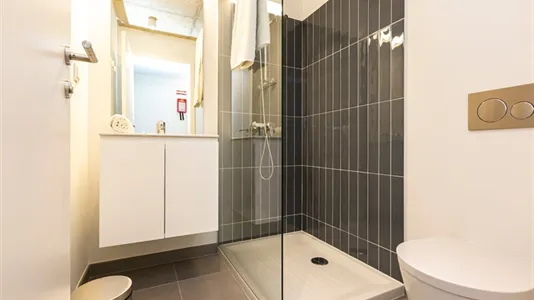 Apartments in Location is not specified - photo 5