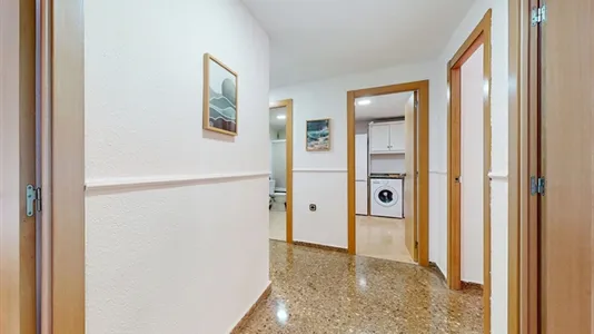 Rooms in Tavernes Blanques - photo 6