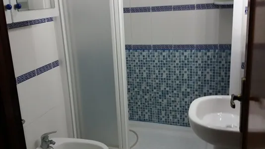 Rooms in Murcia - photo 4