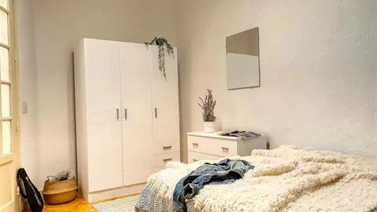 Rooms in Madrid Salamanca - photo 4