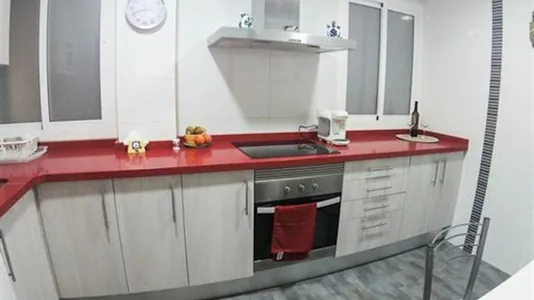 Rooms in Valencia Algirós - photo 10