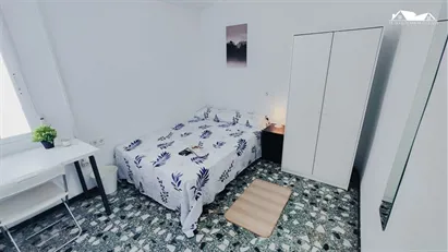 Room for rent in Elche/Elx, Comunidad Valenciana