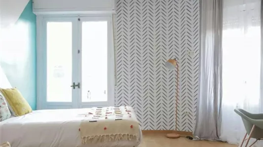 Rooms in Madrid Chamberí - photo 10