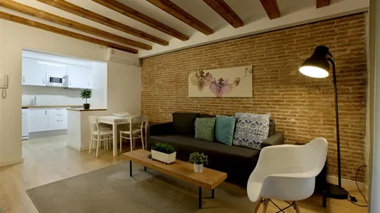 Apartments in Barcelona Ciutat Vella - photo 2