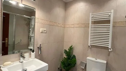 Rooms in Bilbao - photo 9