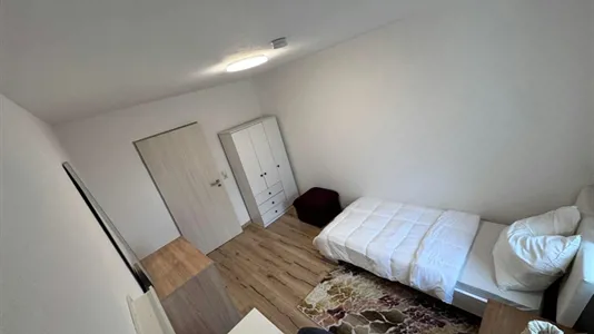 Rooms in Augsburg - photo 2