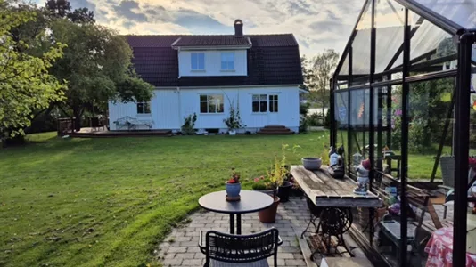 Houses in Alingsås - photo 3