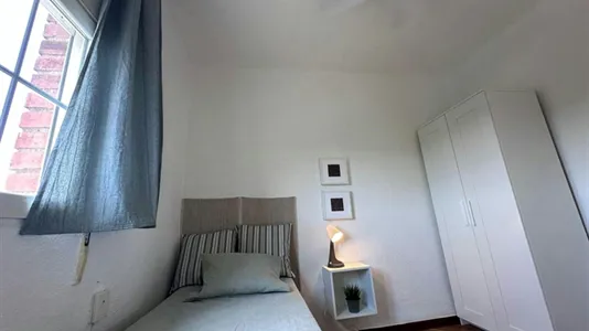 Rooms in Madrid Puente de Vallecas - photo 5