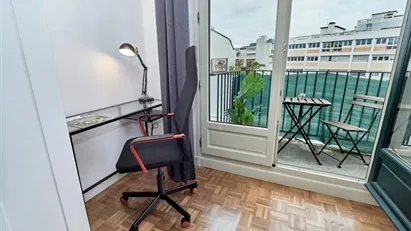 Room for rent in Paris 15ème arrondissement, Paris
