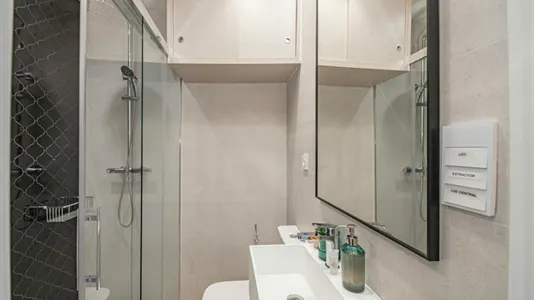 Rooms in Málaga - photo 8