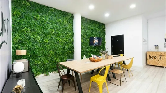 Apartments in Barcelona Ciutat Vella - photo 10