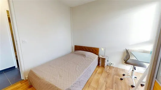 Rooms in Rennes - photo 2