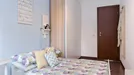 Room for rent, Bologna, Emilia-Romagna, Viale Giovanni Vicini