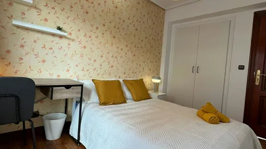 Rooms in Bilbao - photo 4