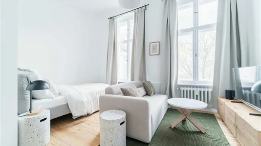 Apartments in Location is not specified - photo 1
