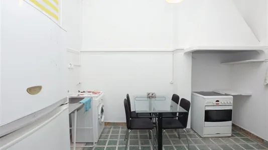 Rooms in Athens Akadimia Platonos - photo 9