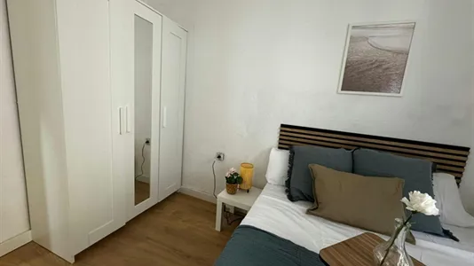 Rooms in Madrid Retiro - photo 4