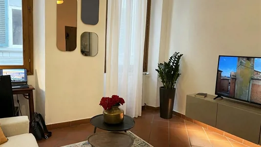 Apartments in Florence - photo 3