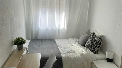 Room for rent in Tavernes Blanques, Comunidad Valenciana Room for rent in Tavernes Blanques, Comunidad Valenciana