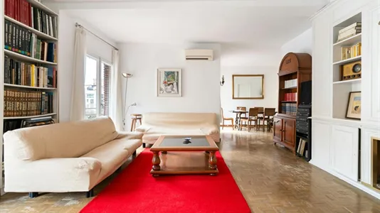 Apartments in Barcelona Eixample - photo 3