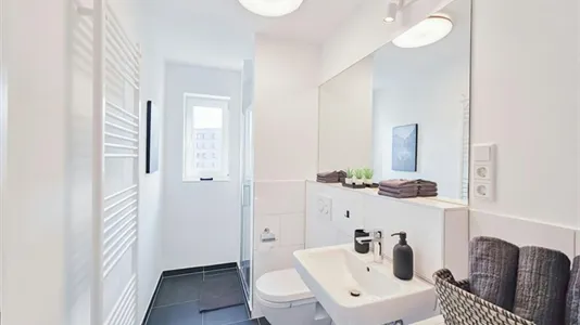 Apartments in Dusseldorf - photo 10