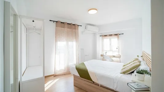 Rooms in Valencia La Zaidía - photo 7