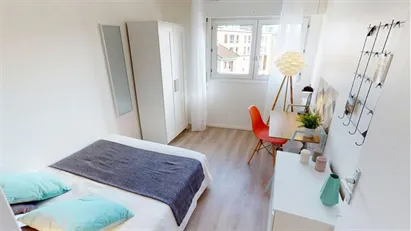 Room for rent in Paris 15ème arrondissement, Paris