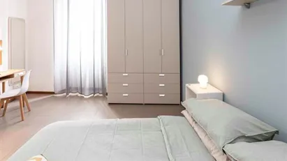 Room for rent in Milano Zona 5 - Vigentino, Chiaravalle, Gratosoglio, Milan